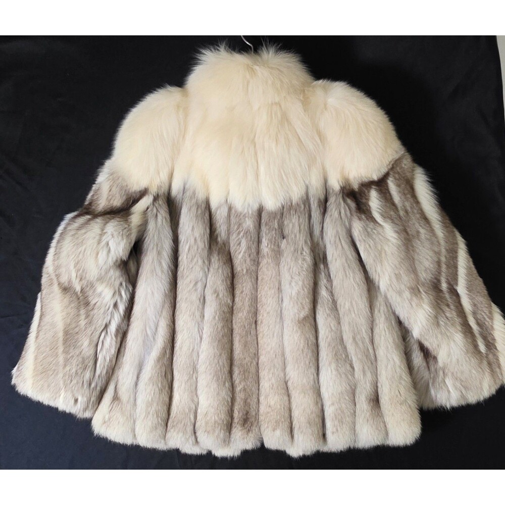 Vintage 1980s Saga Fox Fur Coat Women, Medium, Authentic Blue Fox Fur. - Picture 5 of 7